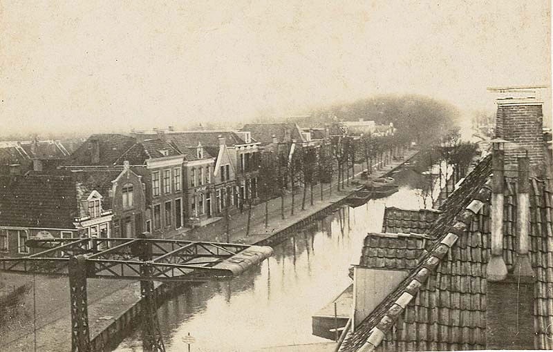 Gezicht op de Heideburen en de Garstenbrug in 1928